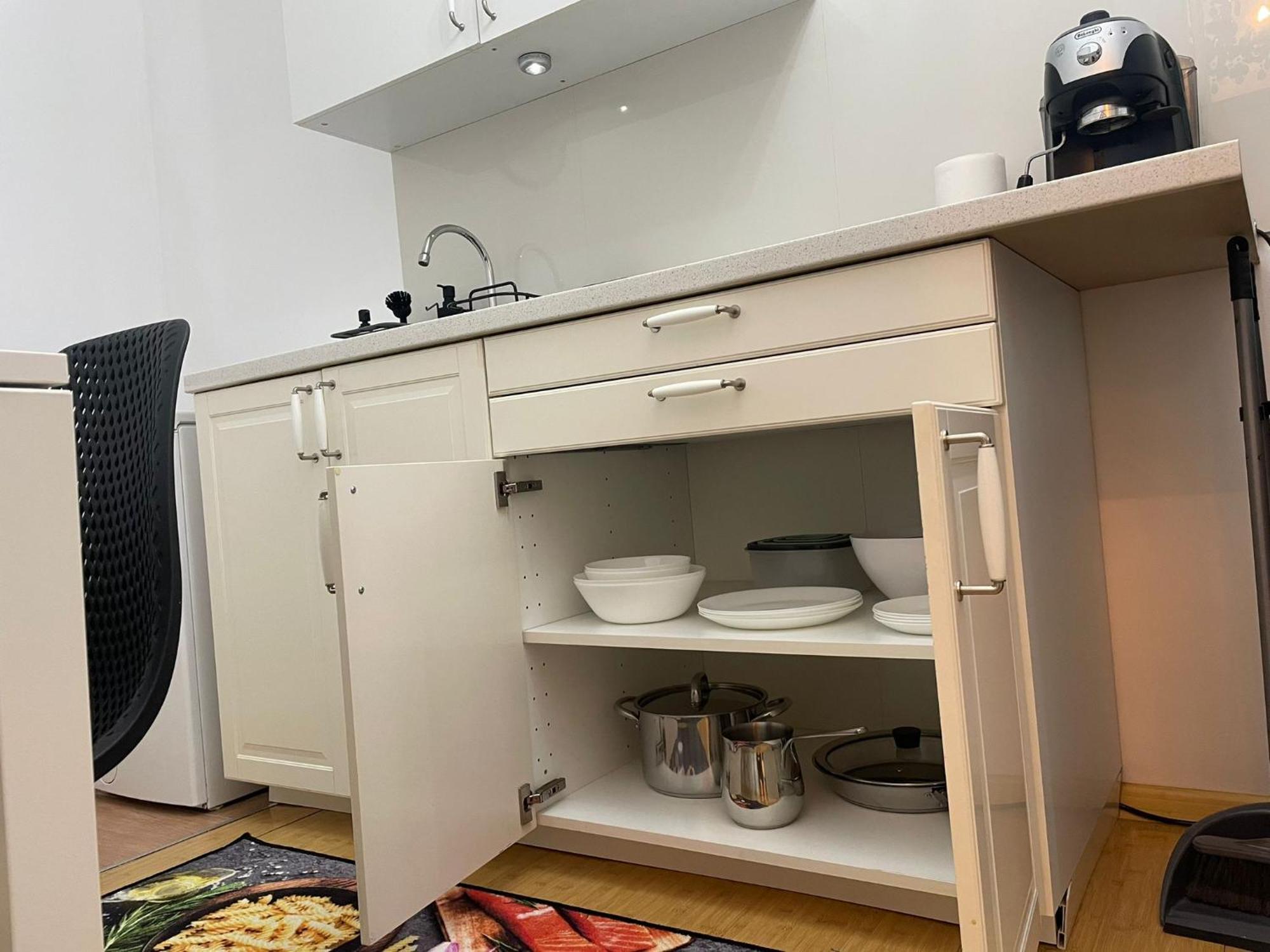 Emm Apartament - 100M Parc Si Metrou Tinererului Bukurešť Exteriér fotografie